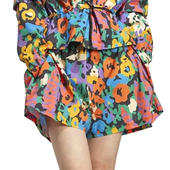 NWT High Waisted Multicolored Abstract Print Graphic Shorts Maximalist Athletic - Picture 13 of 13